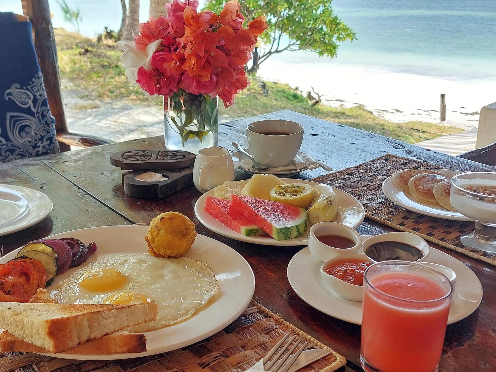 Jaribu Beach Hotel Paje Exterior photo